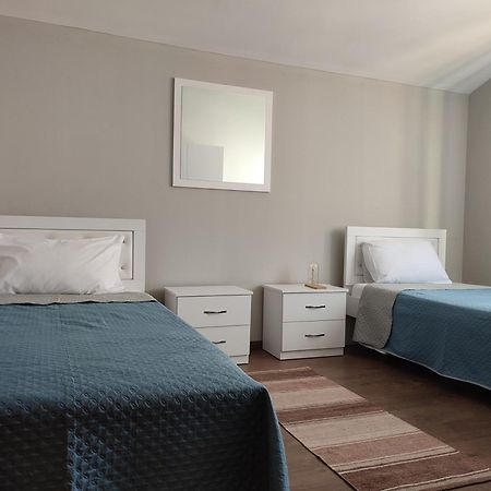 Rooms Xani Tirana Exterior foto